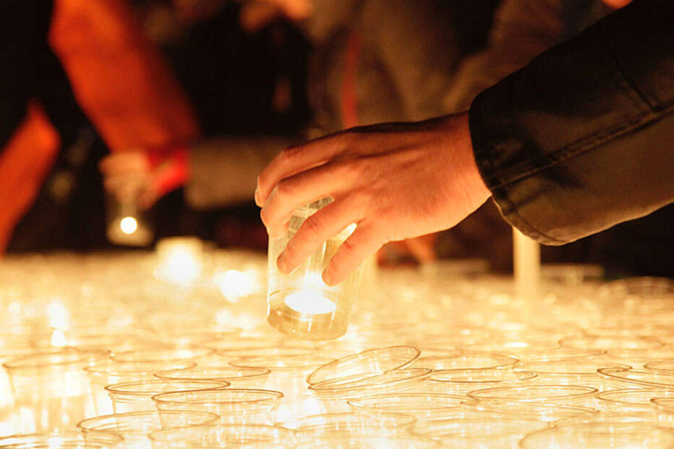 Im Vorfeld des Lichtfests werden in der Stadt entlang des Rings sechs Lichträume eröffnet.