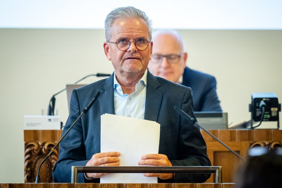 CDU/FDP-Fraktionschef Tino Fritzsche (65, CDU) fordert mehr Unterstützung für die Händler in der Innenstadt.