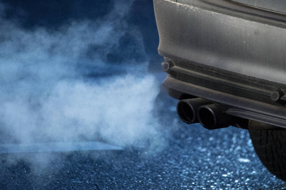 Der Diesel-Abgasskandal beschäftigt die Gerichte in Hessen (Symbolbild).