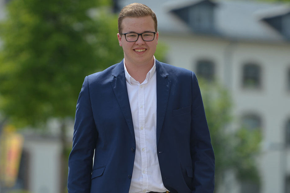 Er liebt seine Stadt: Marvin Müller (18, CDU) machte sich bereits als Heimatforscher einen Namen. Sein nächstes Ziel ist der Stadtrat.