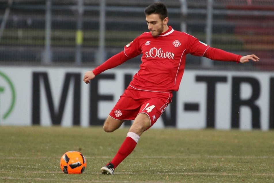 Karsanidis kommt vom Drittligisten Würzburger Kickers.