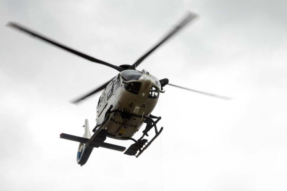 Auch ein Polizeihubschrauber war im Einsatz. (Symbolbild)