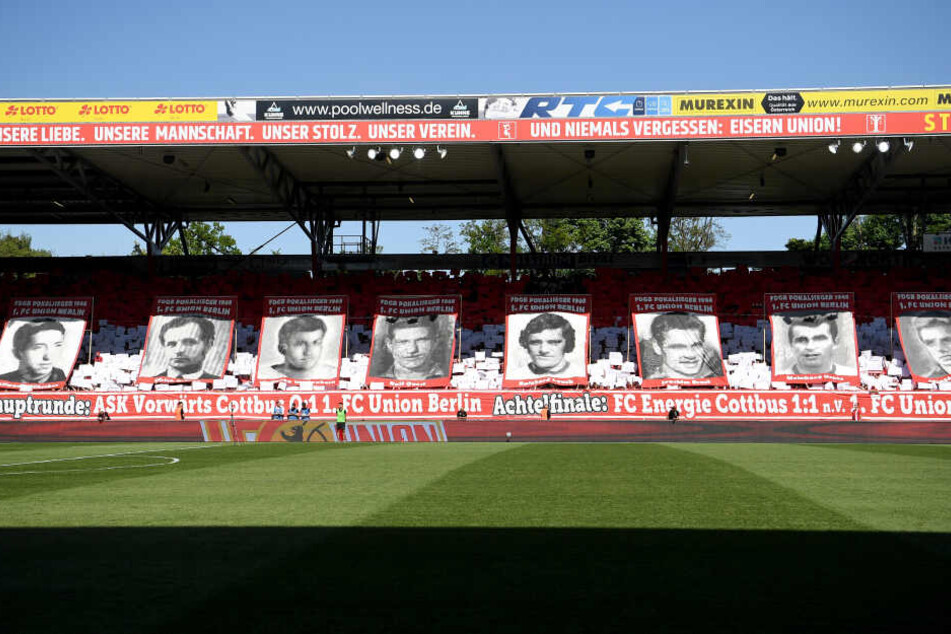 Am 06.05.2018 präsentierte der Union-Anhang eine Choreografie zum Thema des ersten FDGB-Pokalsiegs 1968 gegen Carl-Zeiss Jena.