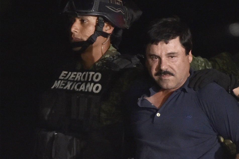 Former cartel boss "El Chapo" requests extradition from US to Mexico