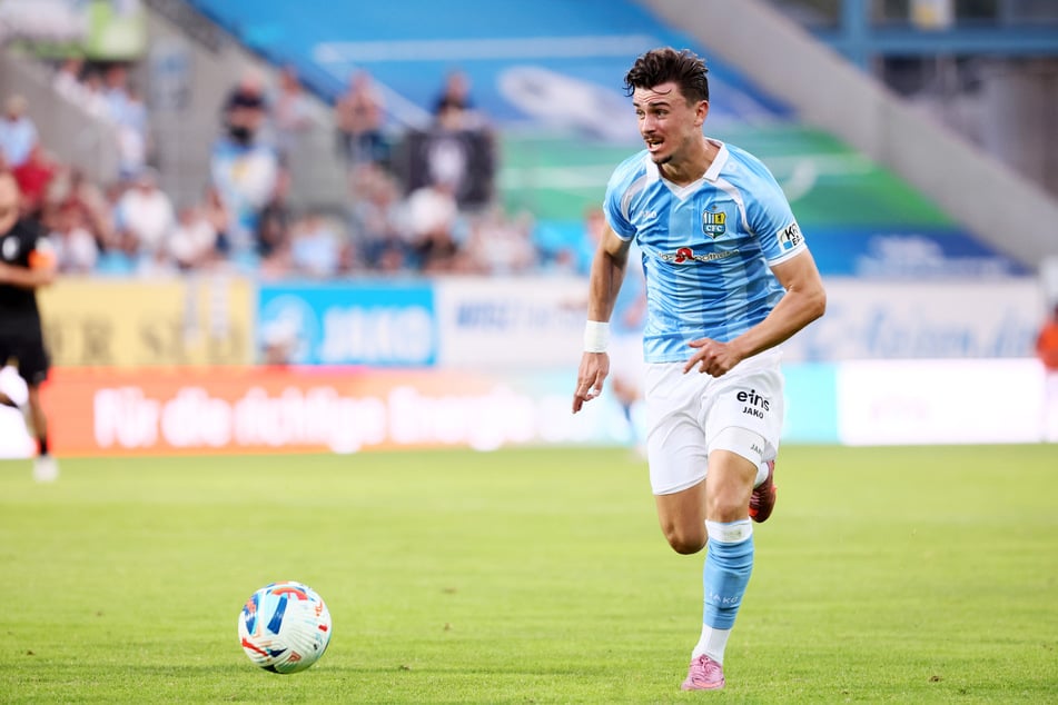 Leon Damer ist schon ganz heiß auf das Derby gegen den FSV Zwickau.