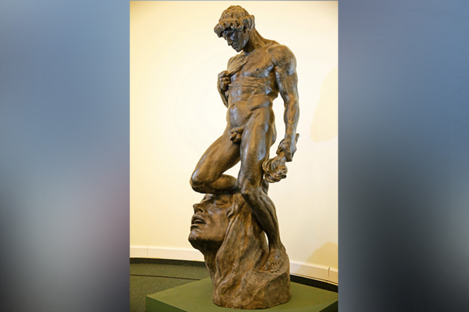 Dieser nackte Prometheus im Stadtmuseum verhinderte fast eine Hochzeit.