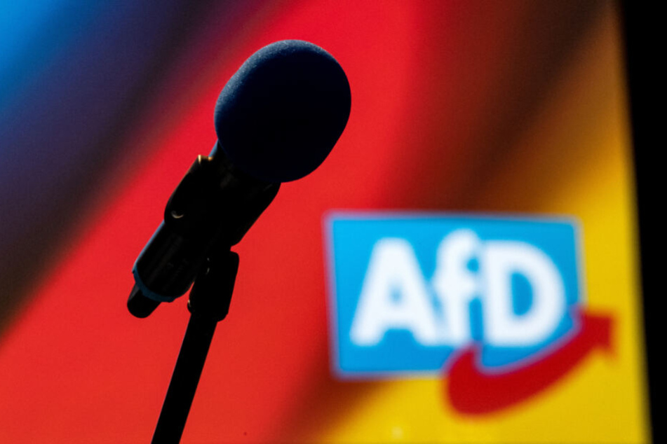Das Schild soll abgehängt sowie eine Unterlassungserklärung abgegeben werden (Symbolfoto).