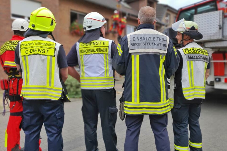 Die Feuerwehr konnte den übergewichtigen Mann erfolgreich bergen.