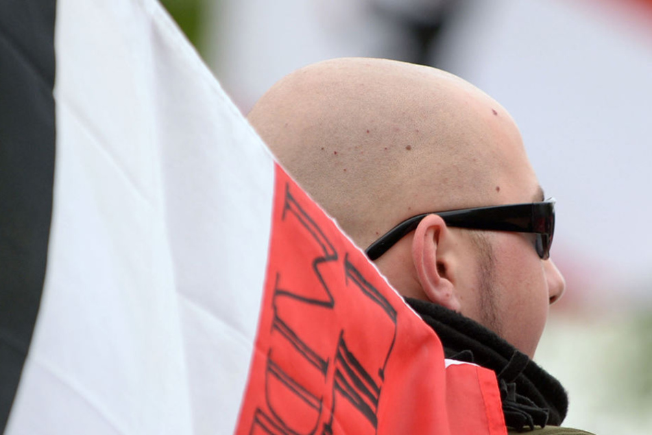 Der Rechtsextremist soll ein ehemaliges Mitglied von "Blood and Honor" sein. (Symbolbild)