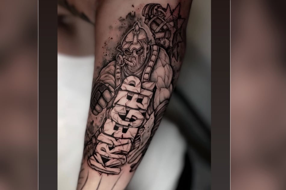 Montigo Moss' Arm ziert seit Montag ein Charakter mit Videospiel-Bezug, das sein Mindset auf dem Football-Feld spiegelt.