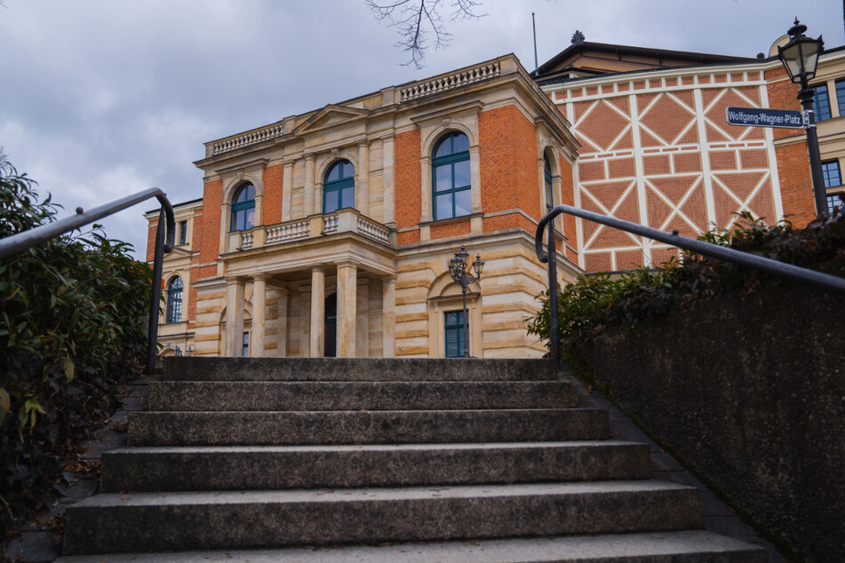 Das Festspielhaus in Bayreuth gehört zur Richard-Wagner-Stiftung.