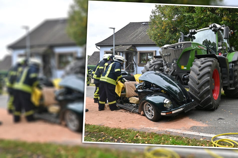 Käfer kollidiert mit Traktor: Fahrer (60) und Beifahrerin (57) schwer verletzt