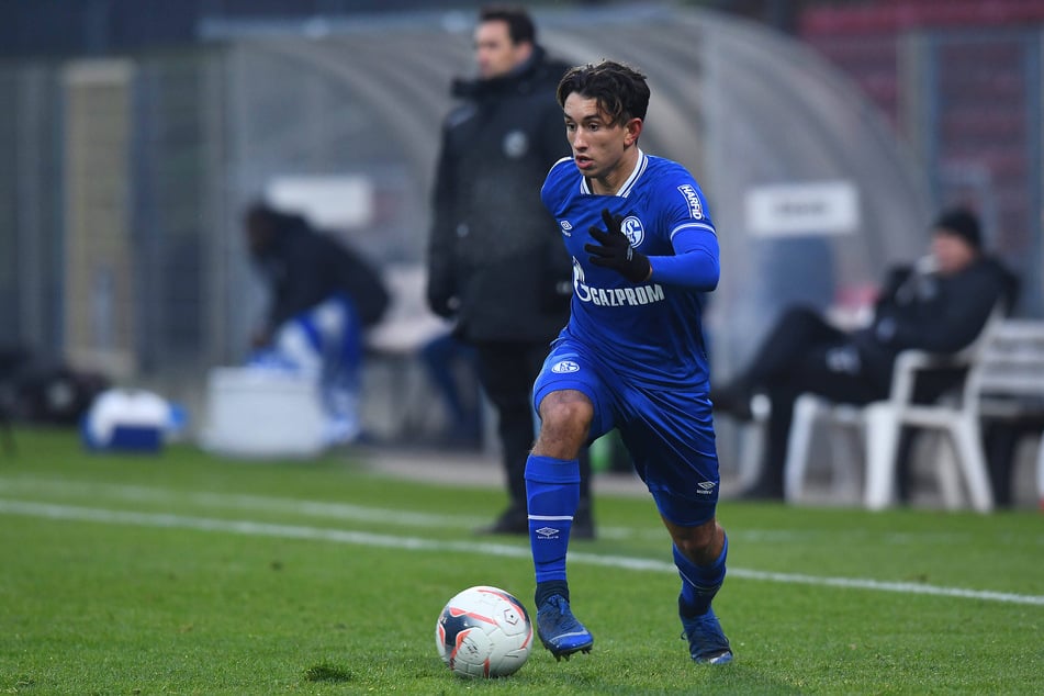 Zehn Jahre lang spielte Jason Ceka (26) im Nachwuchs von Schalke. Jetzt kehrt er mit Dynamo zurück.