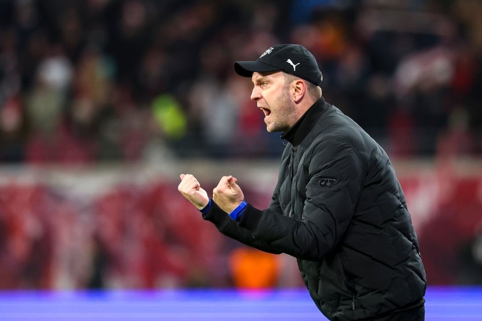 RB Leipzigs Trainer Ole Werner (37) freute sich natürlich über den Sieg gegen seinen Ex-Klub Werder Bremen.