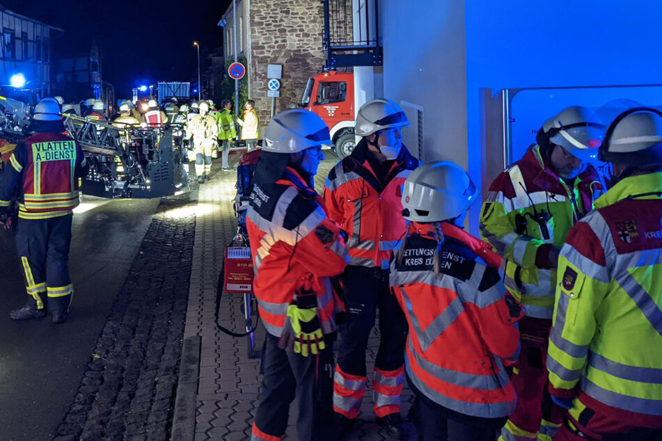 Bewohner stirbt bei Brand in Altenheim, zwei weitere werden leicht verletzt