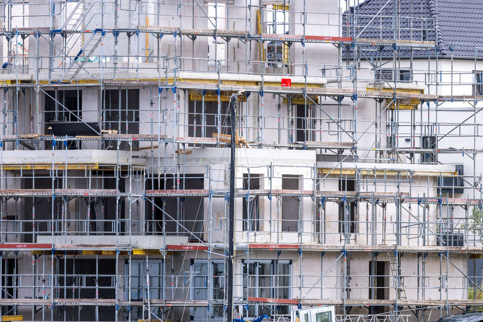 In NRW sollen möglichst viele neue Wohnungen entstehen, doch aktuell läuft die Bau-Förderung nicht sonderlich rund.