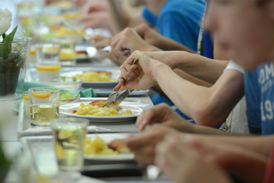 Leipziger Linke fordert Gratis-Mittagessen für Leipzig-Pass-Kinder