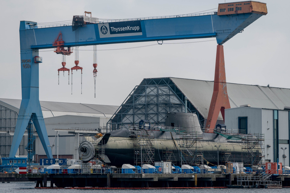 Die Werft von ThyssenKrupp Marine Systems in Kiel soll bald sechs neue U-Boote bauen.