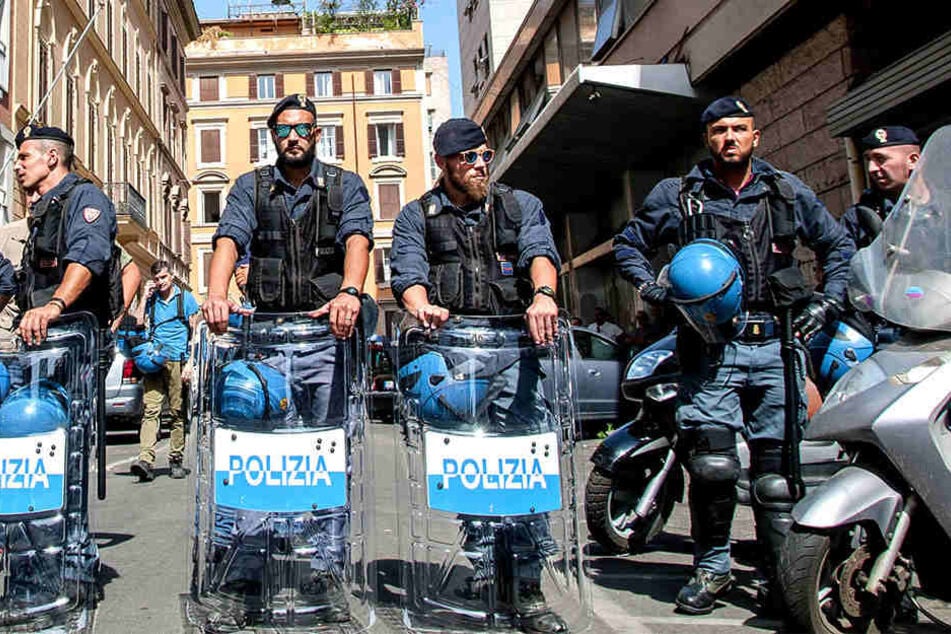 Vor einer Leitstelle der Carabinieri in Rom detonierte ein Sprengsatz (Symbolbild).