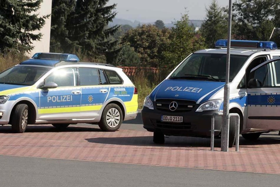 Die Polizei musste wegen einer Messerstecherei anrücken (Symbolbild).