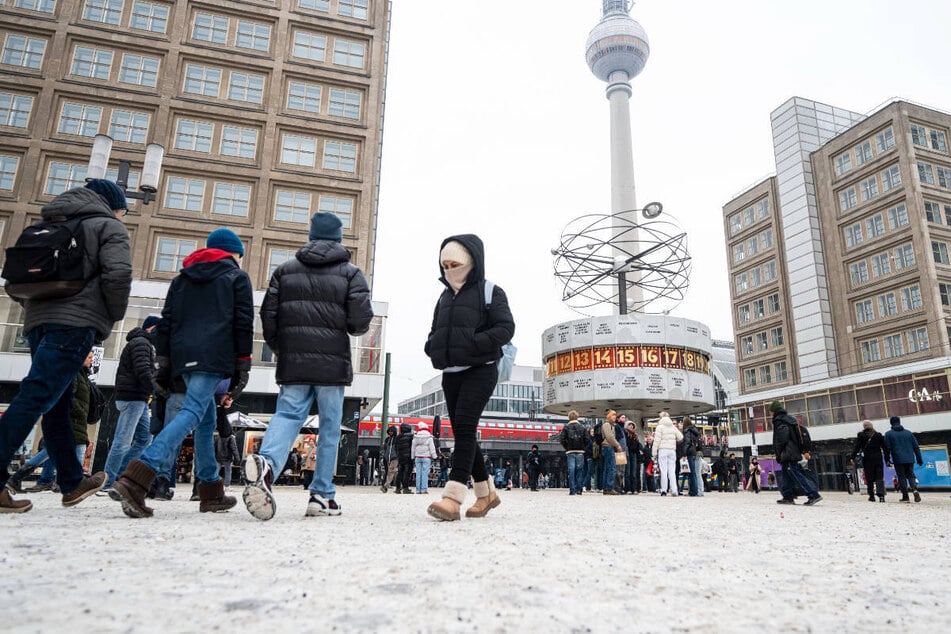 Die Menschen in Berlin und Brandenburg müssen sich weiterhin auf frostiges Winterwetter einstellen.