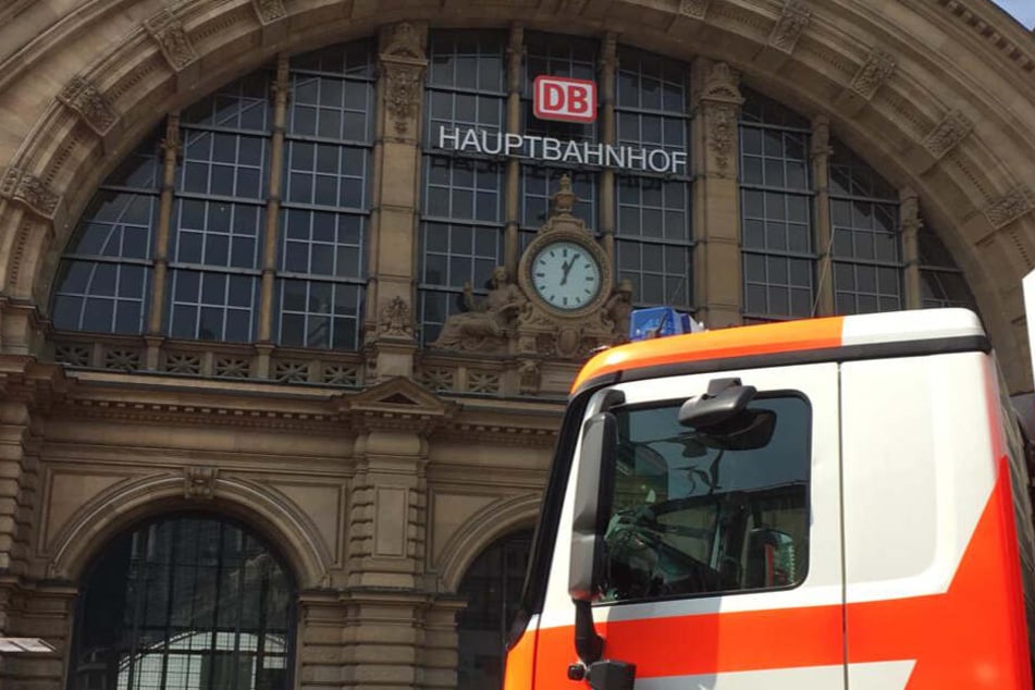 Wie es zu dem Unfall am Frankfurter Hauptbahnhof kam, ist noch unklar.,