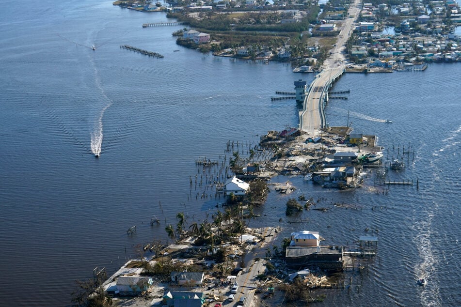 Die Brücke, die von Fort Myers nach Pine Island führt, ist nach Hurrikan Ian stark beschädigt.
