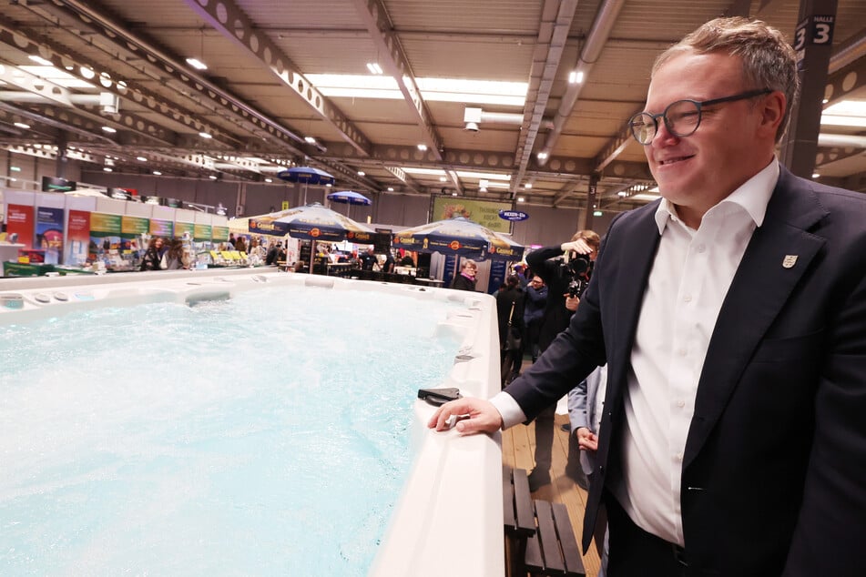 Thüringens Ministerpräsident Mario Voigt war am Eröffnungstag vor Ort.