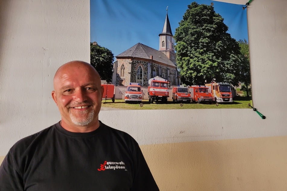 Ortswehrleiter Sven Apitzsch (51) präsentierte sich zur 85-Jahr-Feier der FF Kleinpösna rundum zufrieden.