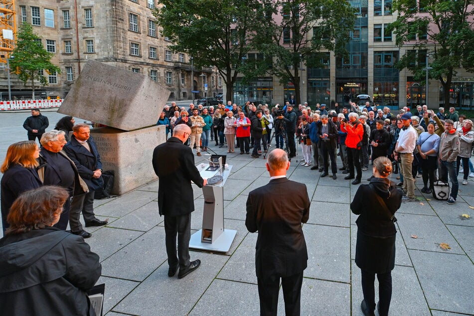 Die Preisverleihung wurden von einem Friedensgottesdienst begleitet.