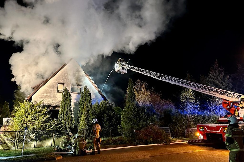 Das Einfamilienhaus in Rangsdorf stand in Flammen.