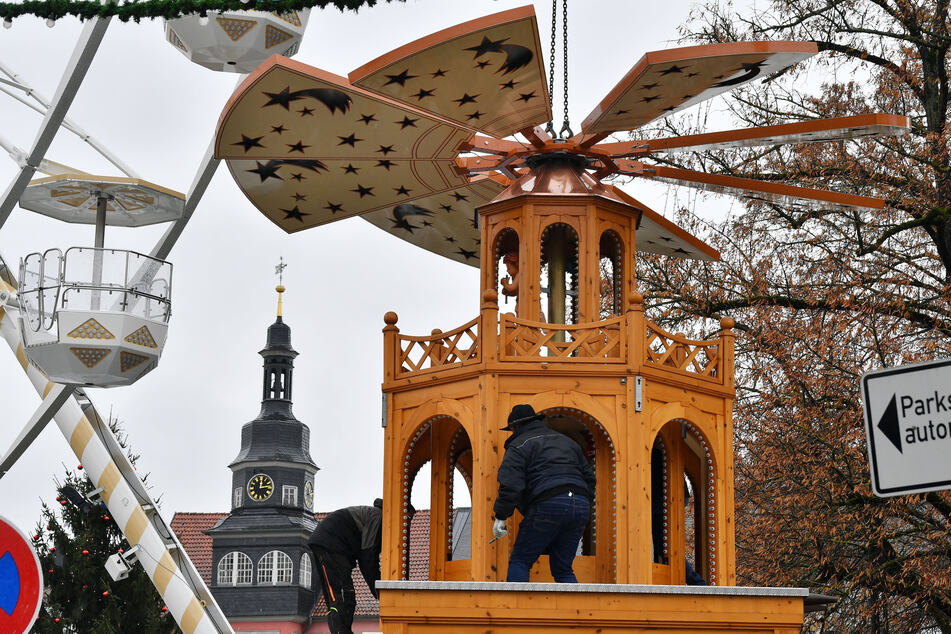 Mit dem Start der Weihnachtsmärkte in Thüringen wird der Start in die besinnliche Zeit des Jahres eingeläutet. (Archivbild)