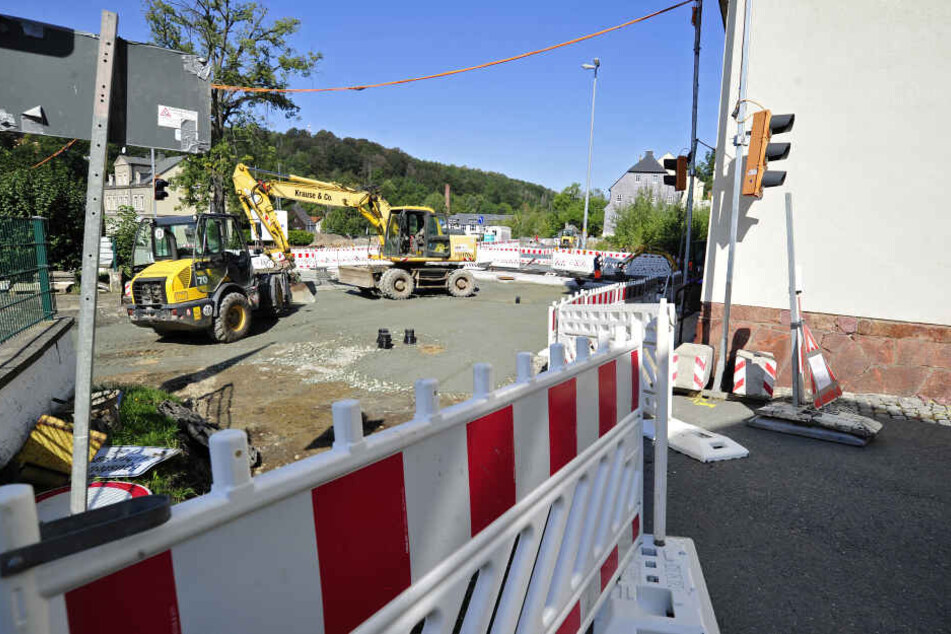 Wegen der Bauarbeiten ist der Hübnerweg nicht erreichbar.