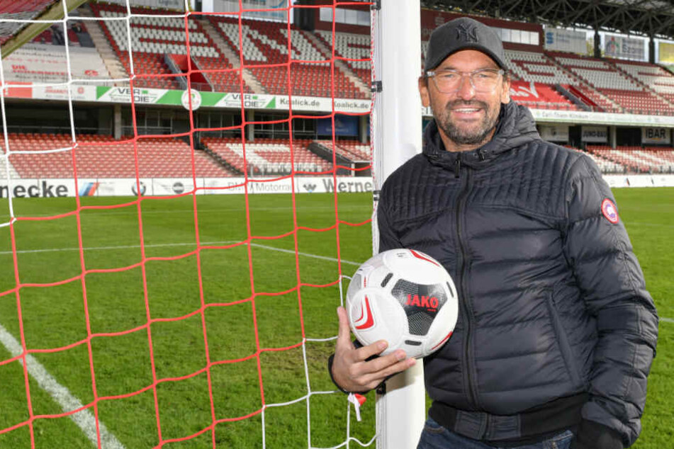 Claus-Dieter Wollitz verlässt Energie Cottbus zum Jahresende.