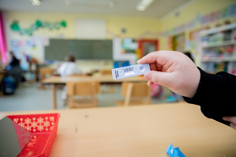 Das Test-Angebot wird an Schulen in Brandenburg ausgeweitet.