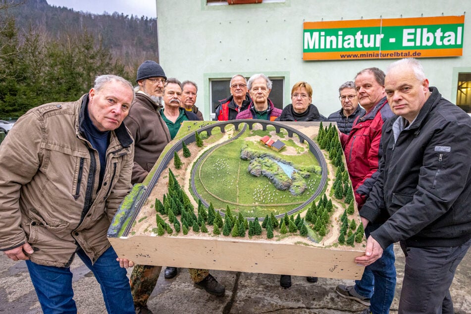 Nutzungsvertrag gekündigt: Mini-Eisenbahner aus Königstein sind aus den Räumen geflogen