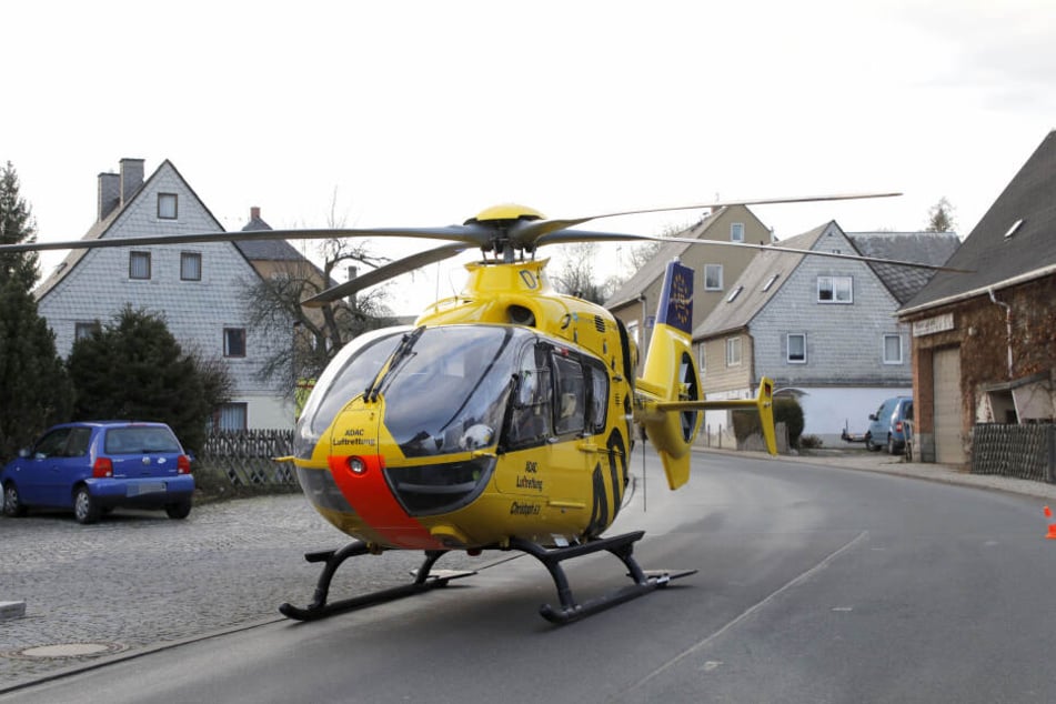 Ein Rettungshubschrauber kam zum Einsatz.