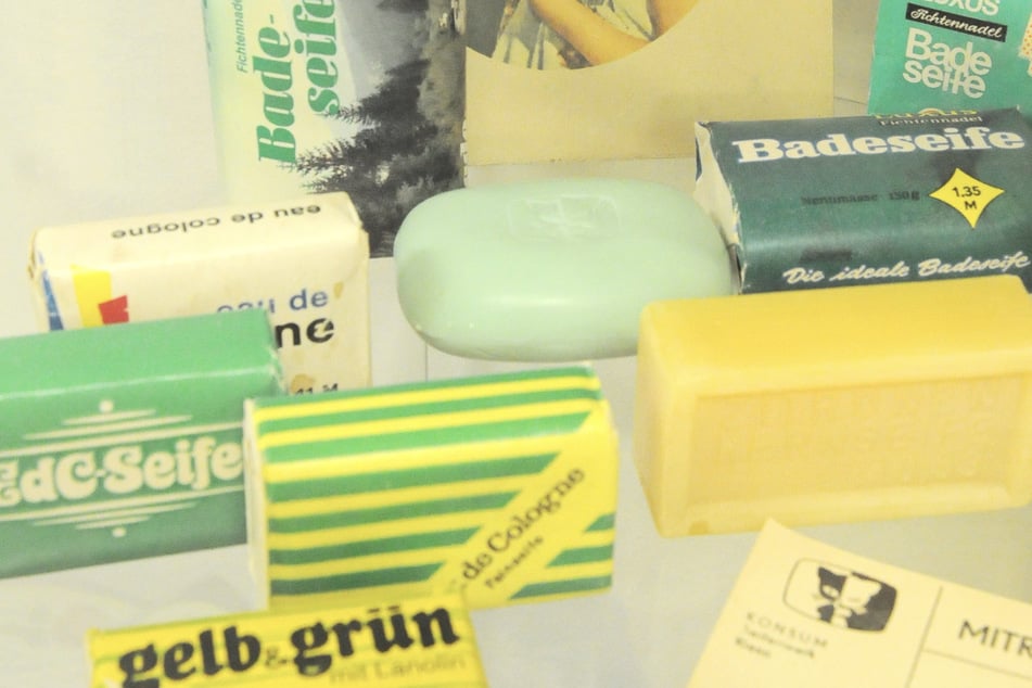 In Riesa wurde seit 1910 Seife produziert - zu sehen sind hier Produkte aus der DDR-Zeit.