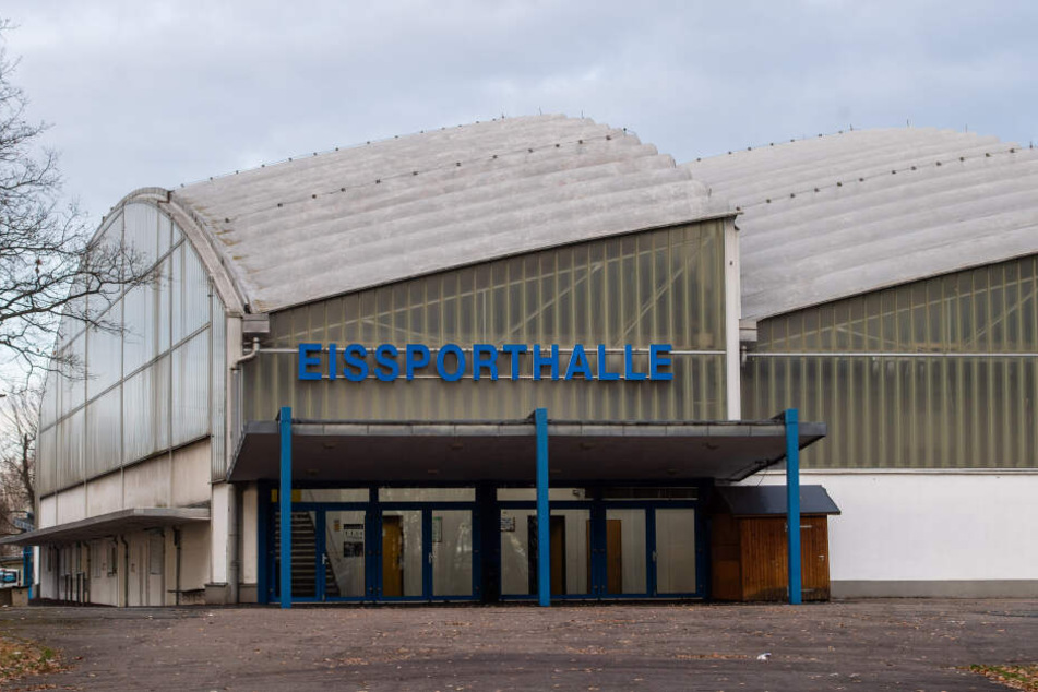 Am heutigen Feiertag eröffnet die Saison im Eissportzentrum Chemnitz.