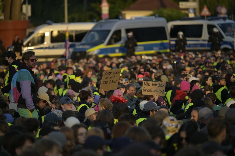 Die Polizei rechnet an diesem Wochenende mit mehreren zehntausend Demonstranten.