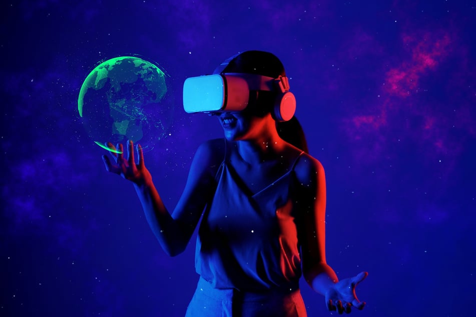 Möchte man lieber einen Spaziergang über den Mond oder einen Flug durch unser Sonnensystem wagen? Ganz egal, das VR Infotainment in Dippoldiswalde bietet einem die Möglichkeit beides zu erleben. (Symbolbild)