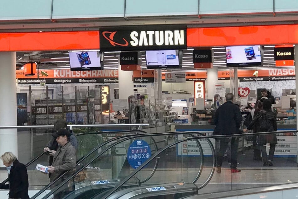 Saturn Kassel auf dem Königsplatz 61.