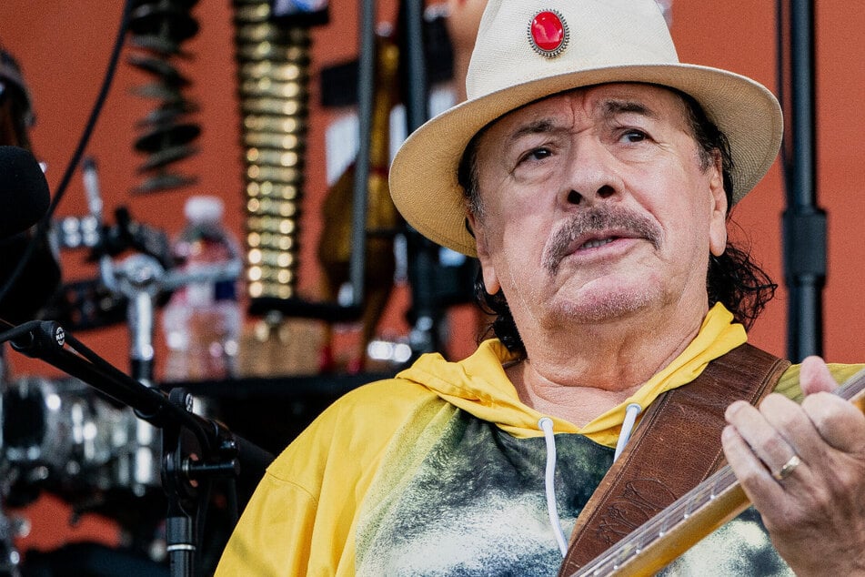 Fürchtet euch nicht: Der 77-jährige Kult-Gitarrist hofft, dass sich die Menschen von der Angst abwenden.