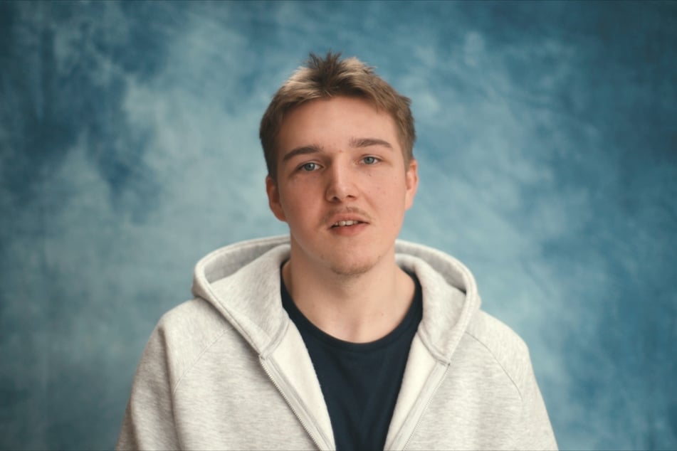 Merlin (17) hat eine Pornosucht überwunden.