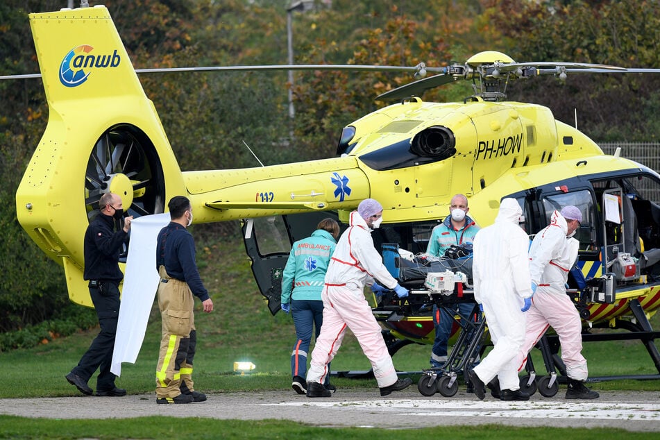 Rund 80 Corona-Patienten sollen aus den stark betroffenen Krankenhäusern im Süden und Osten in andere Teile Deutschlands verteilt werden. (Archivfoto)