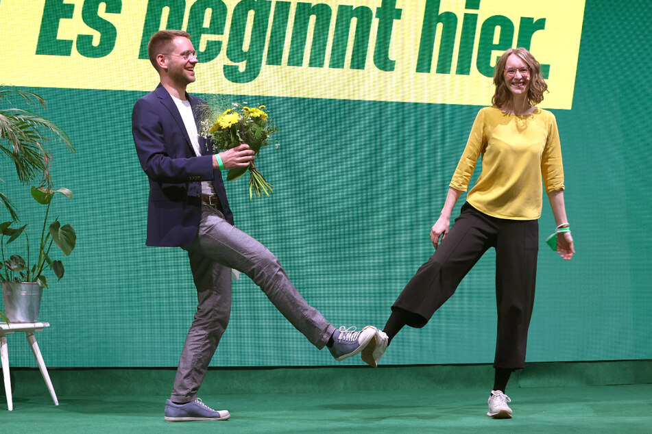 Die Landesvorsitzenden der bayerischen Grünen Eva Lettenbauer (28) und Thomas von Sarnowski (33).