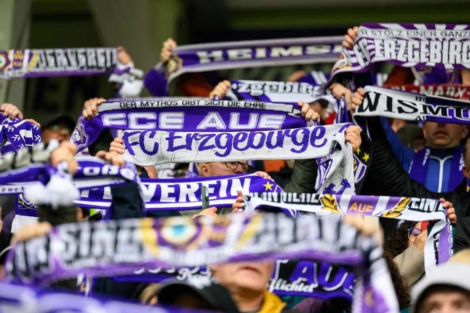 Knapp 1300 Aue-Fans werden am Samstag im Zwickauer Stadion erwartet. Die Tickets waren innerhalb von wenigen Minuten vergriffen.
