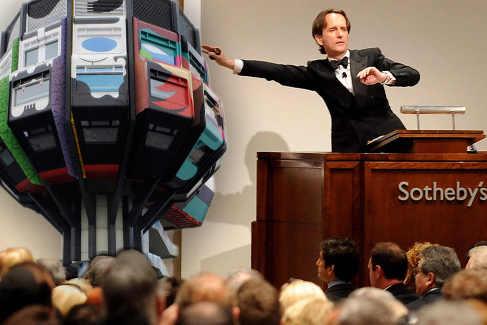 Schmuck, Kunstwerke und Kurioses fanden bei Sotheby's bereits ein neues Zuhause - nun gehört auch der Bierpinsel dazu. (Bildmontage)