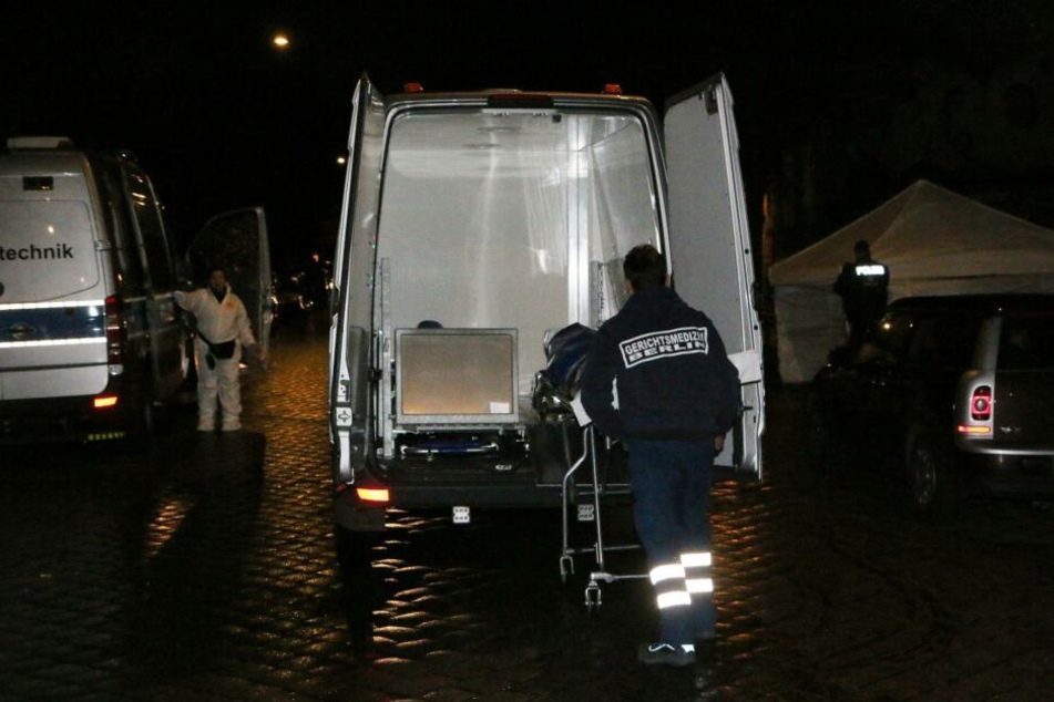 Der Notarzt konnte nur noch den Tod der Frau feststellen.