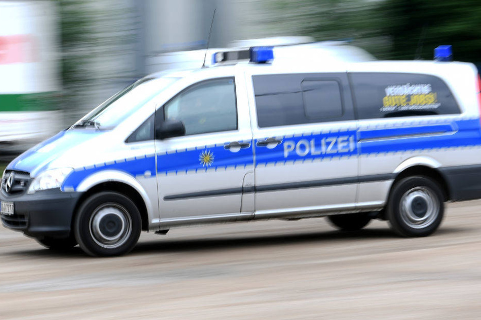 Auch ein 43 Jahre alter Gast wurde angegriffen. (Symbolbild)